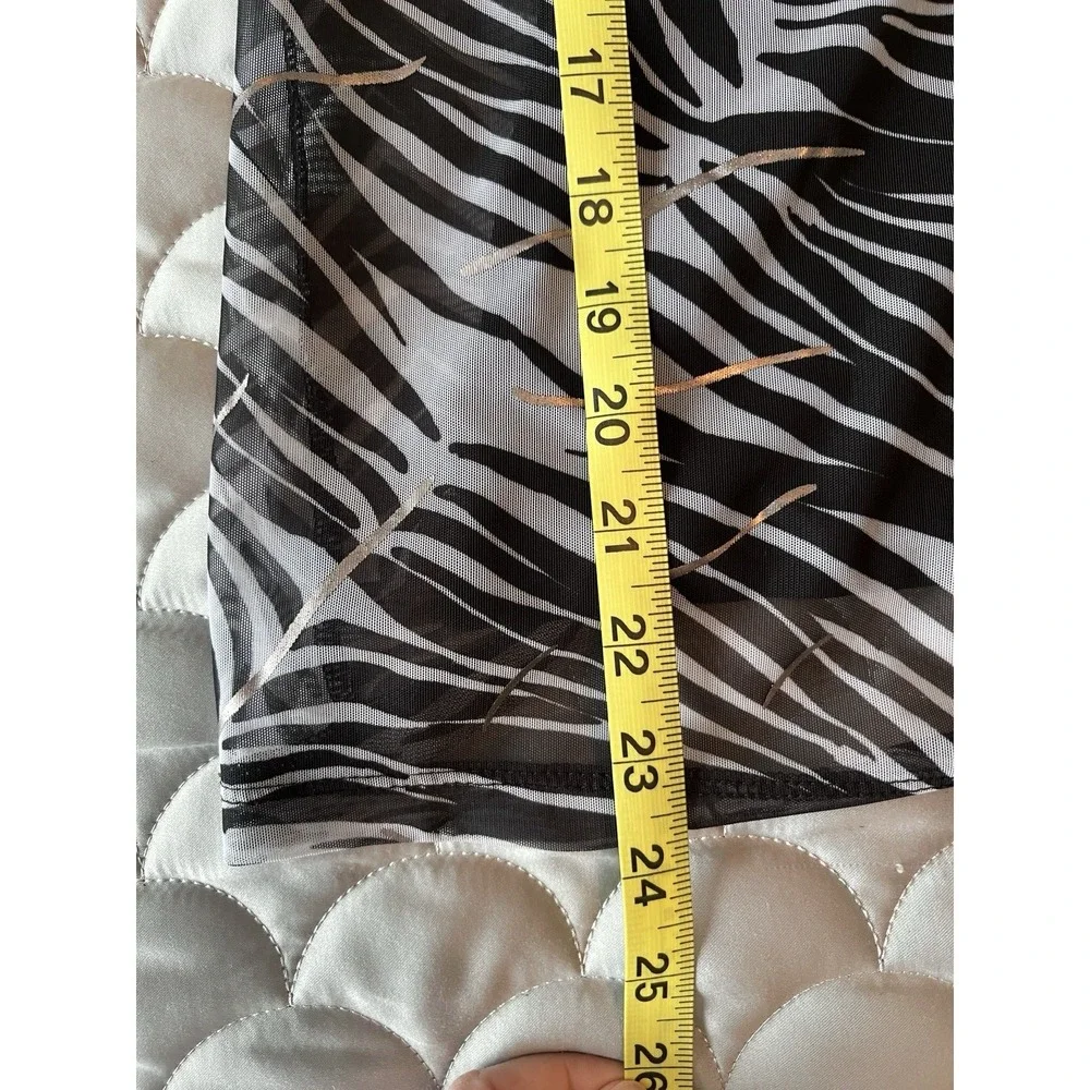 Desigual Mesh Tshirt Fashion Zebra, size small Western Boho Chic Short Sleeve - Picture 7 of 9